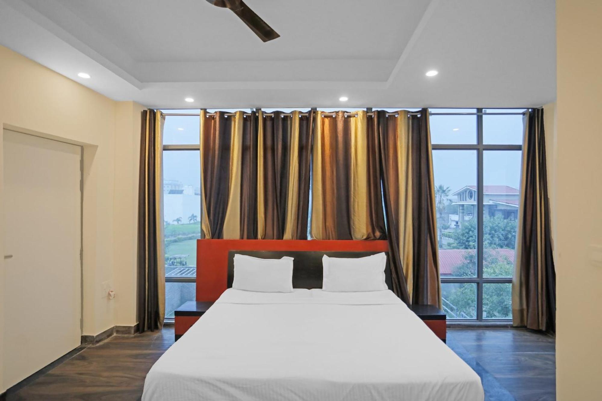 Super Hotel O Heart Beat Hotel Greater Noida Exteriör bild