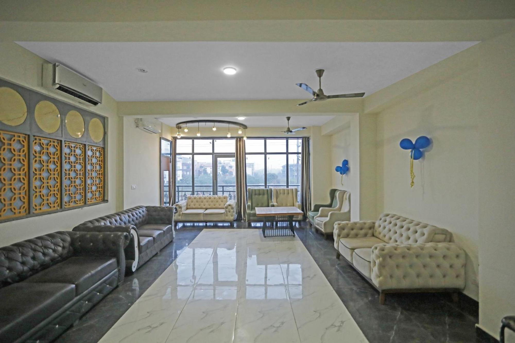 Super Hotel O Heart Beat Hotel Greater Noida Exteriör bild